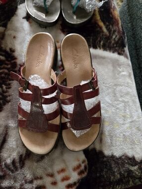 Clarks Women's Burgundy Multi-Strap Leather Sandals